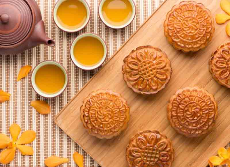 chat-lieu-khuon-banh-pho-bien-hien-nay